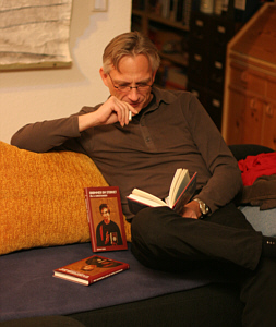 guitarist Christian Straube discovering the book