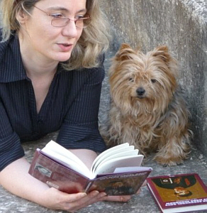 Echicca from Italy and her dog